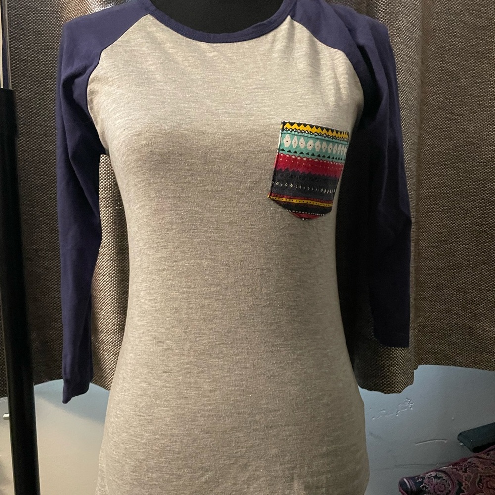 Womens Volcom shirt